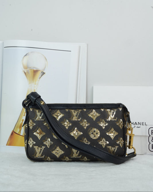 Sequins Eclipse Pochette