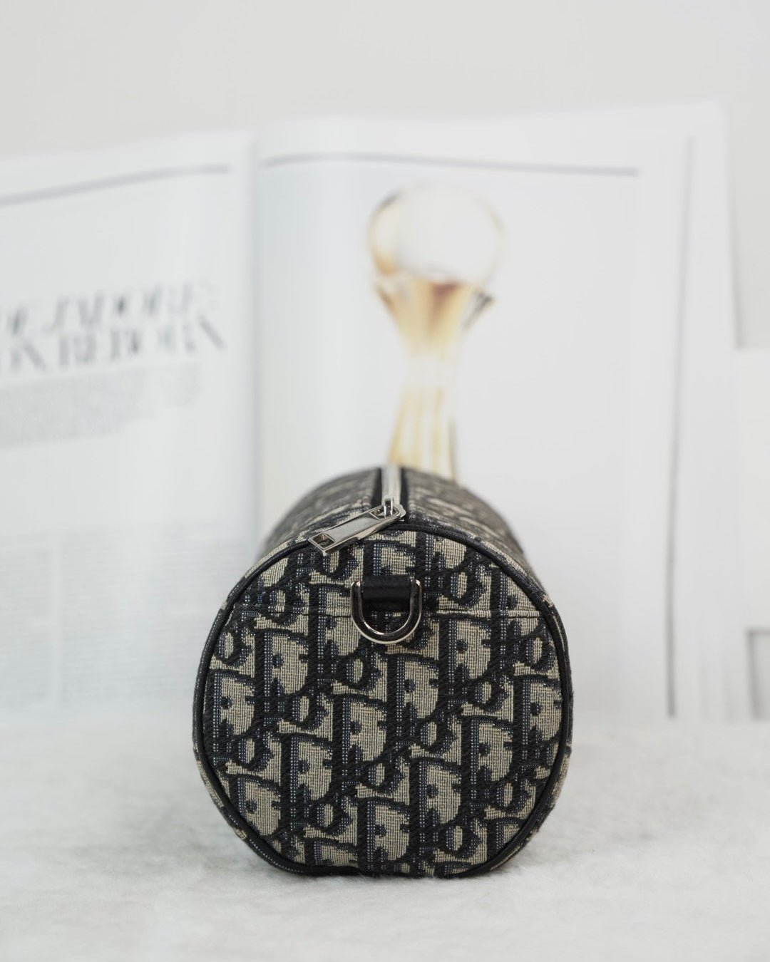 Roller Messenger Bag