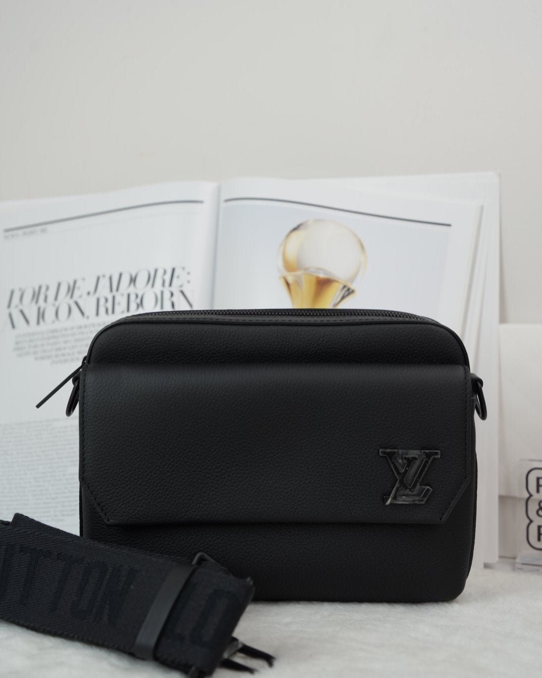 Fastline Messenger Bag