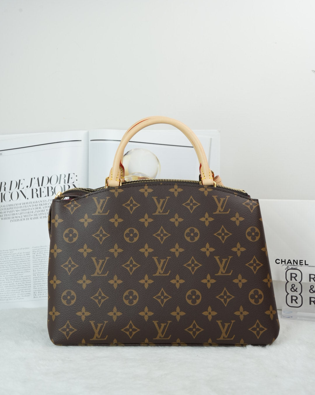 Petit Palais Tote Bag