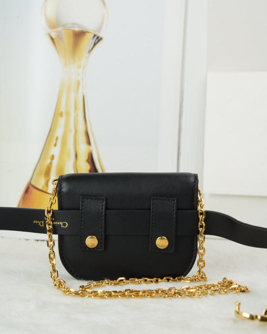 Removable Pouch Belt