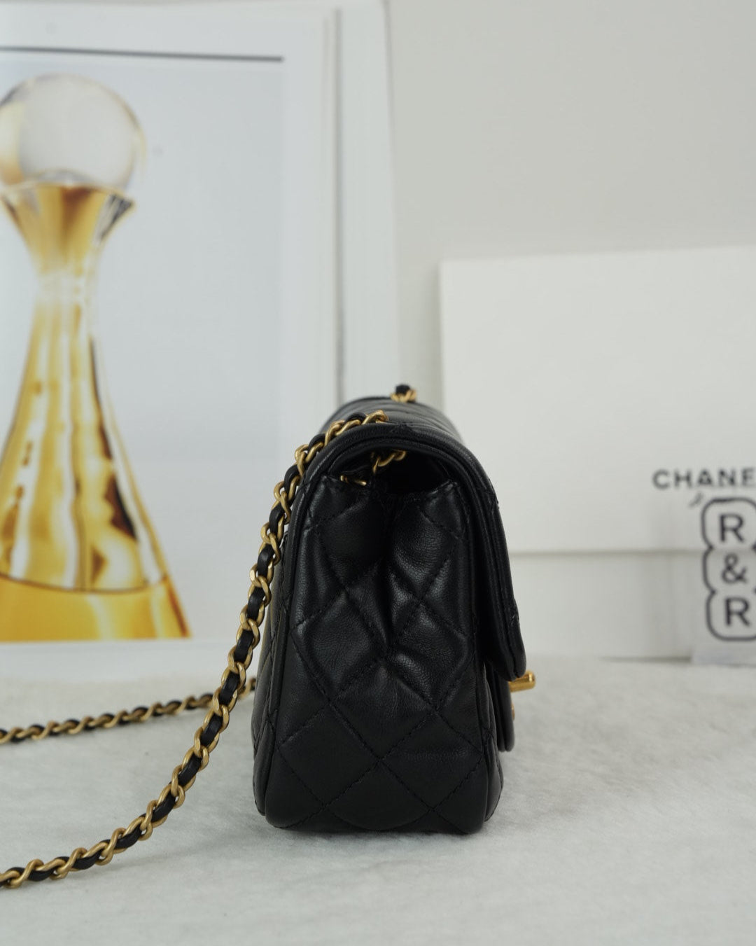 Mini Square Pearl Crush