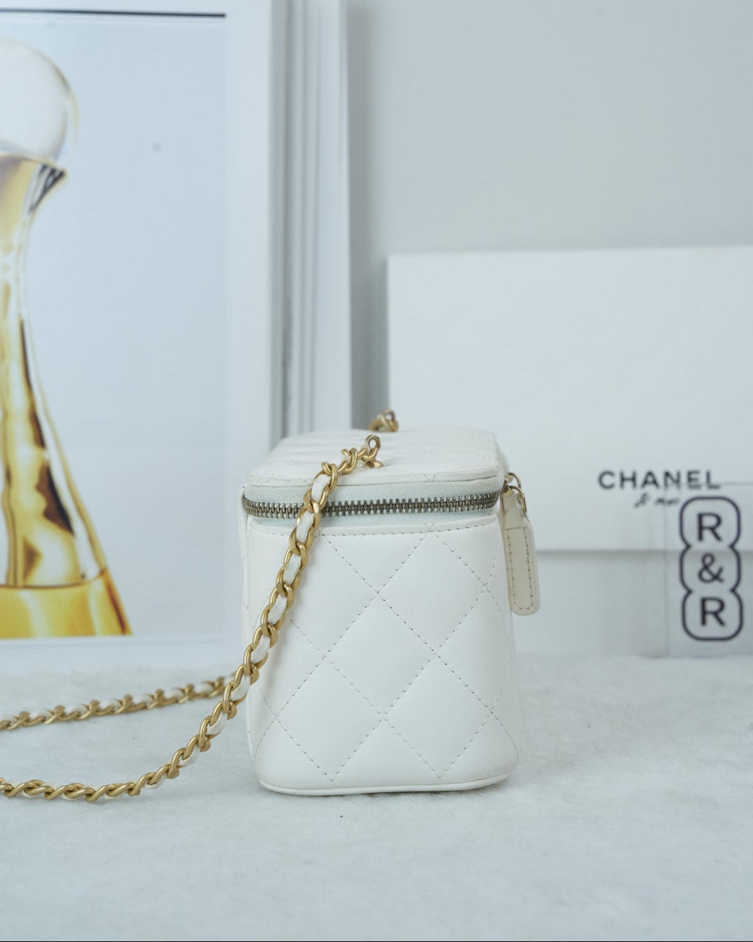 Pearl Crush Small Vanity Case