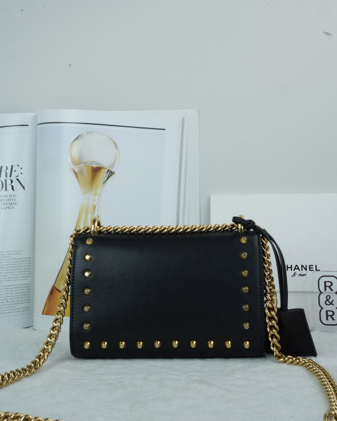 Padlock Pearl Studded