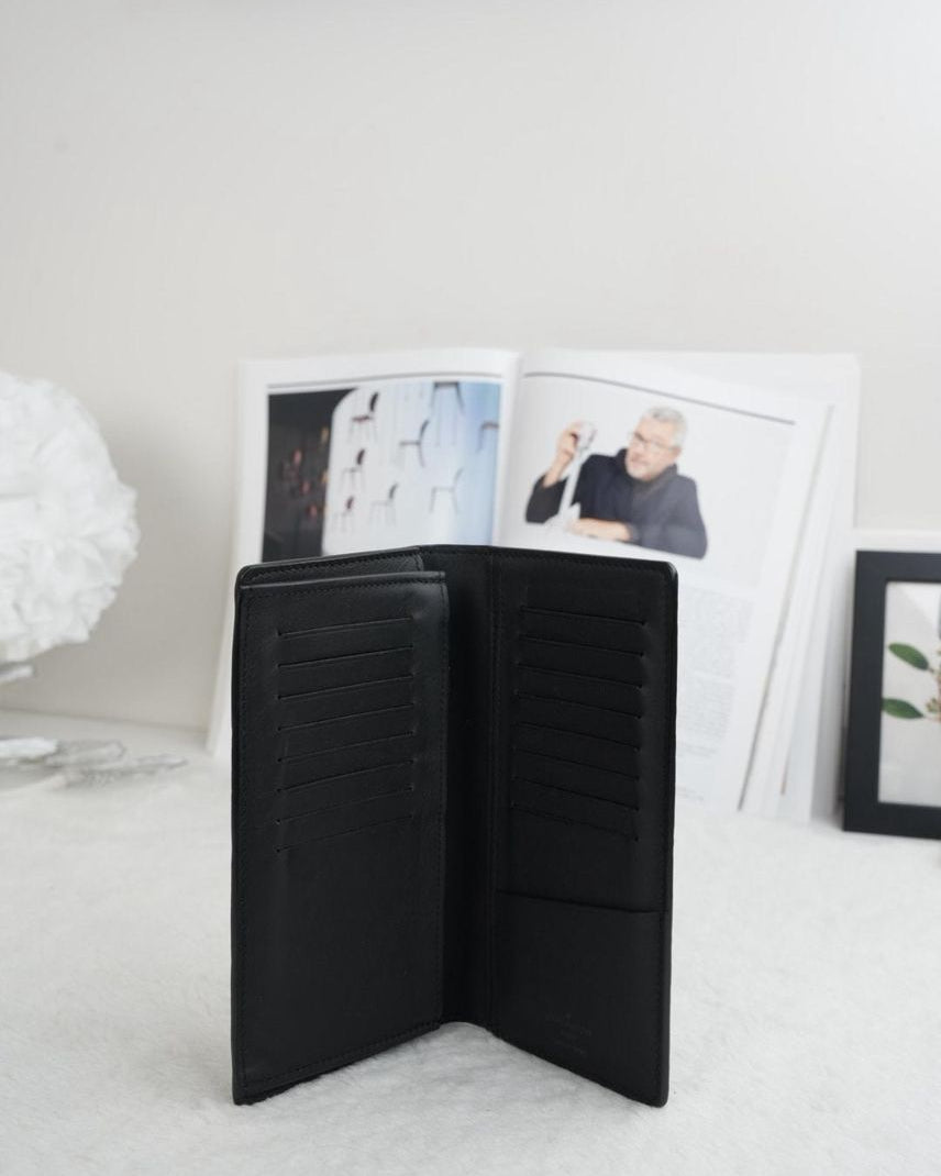 Louis Vuitton Brazza