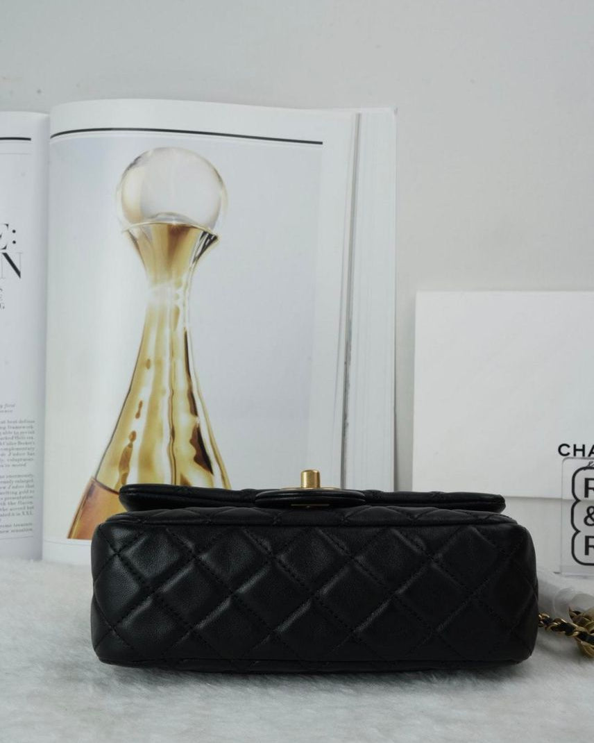 Pearl Crush Flap Bag