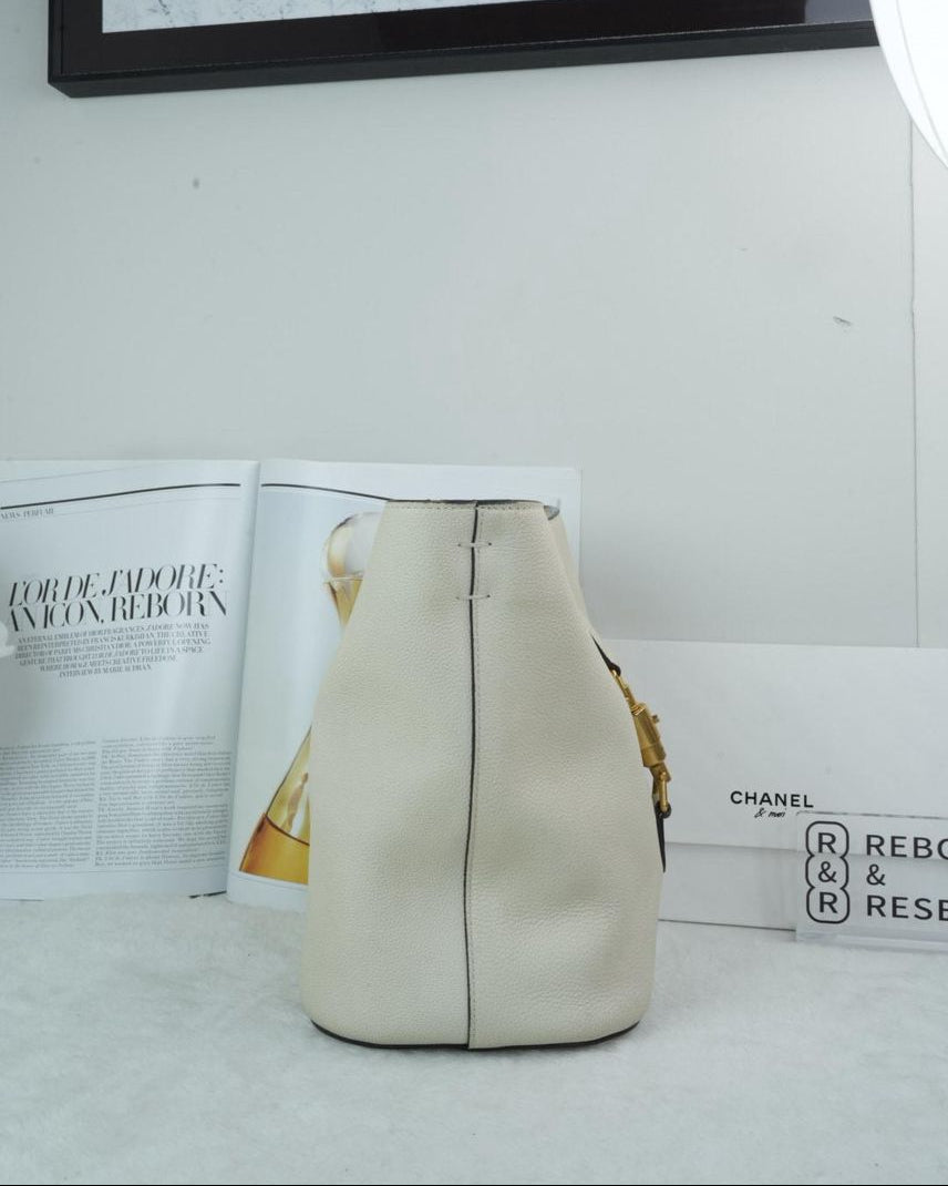 1961 Bucket bag