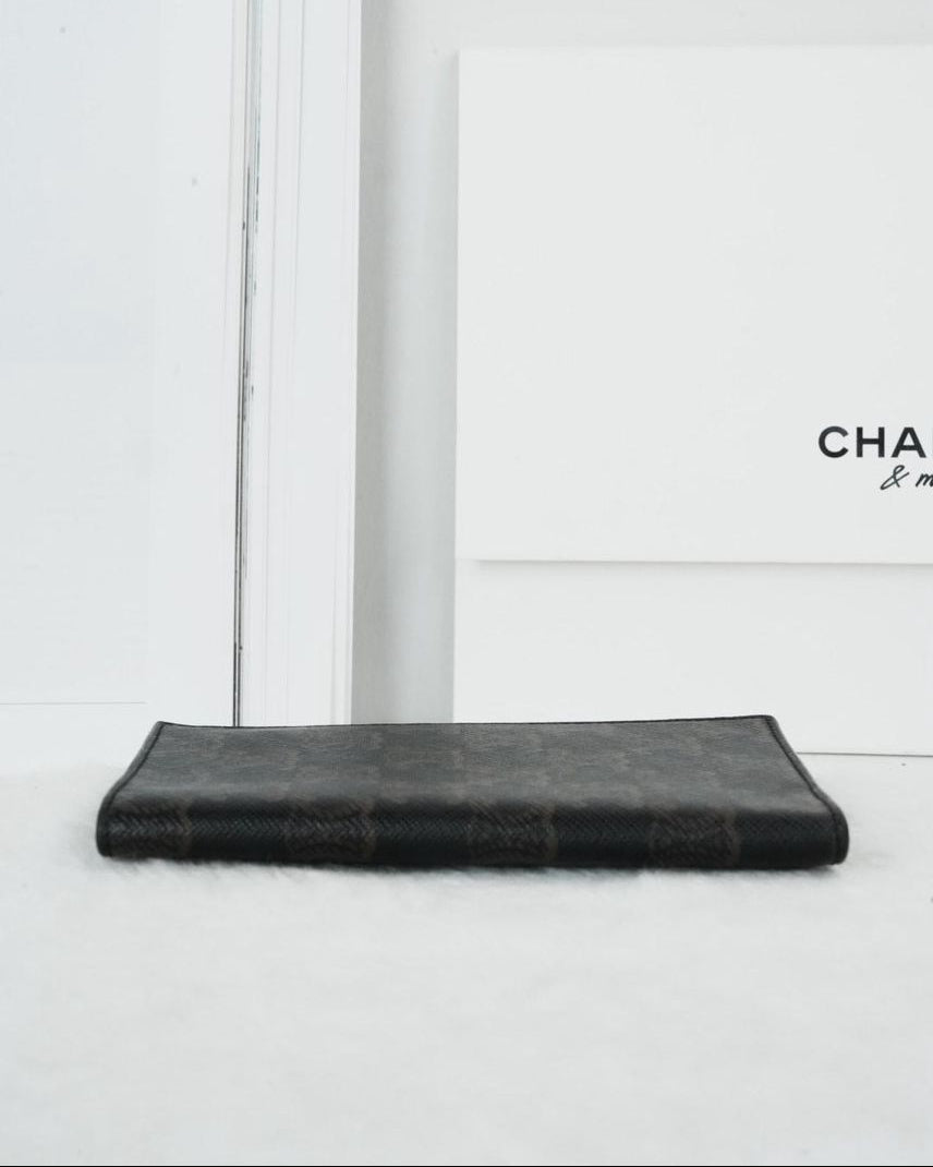 Triomphe Passport Cover