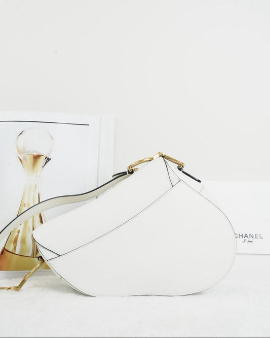 Medium Saddle Bag