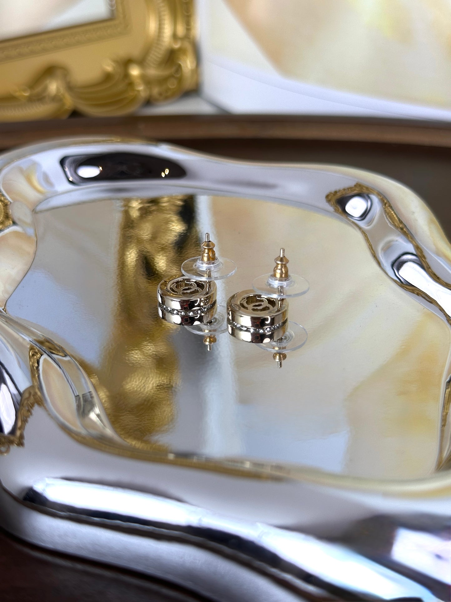 Crystal Round CC Stud Earrings