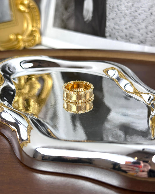 Perlée Signature Ring
