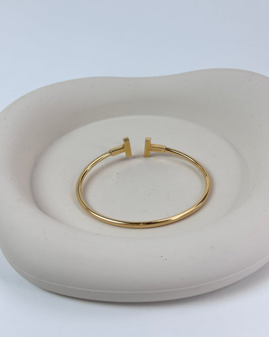 T Wire Bracelet