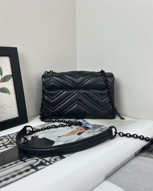 GG Marmont Shoulder Bag