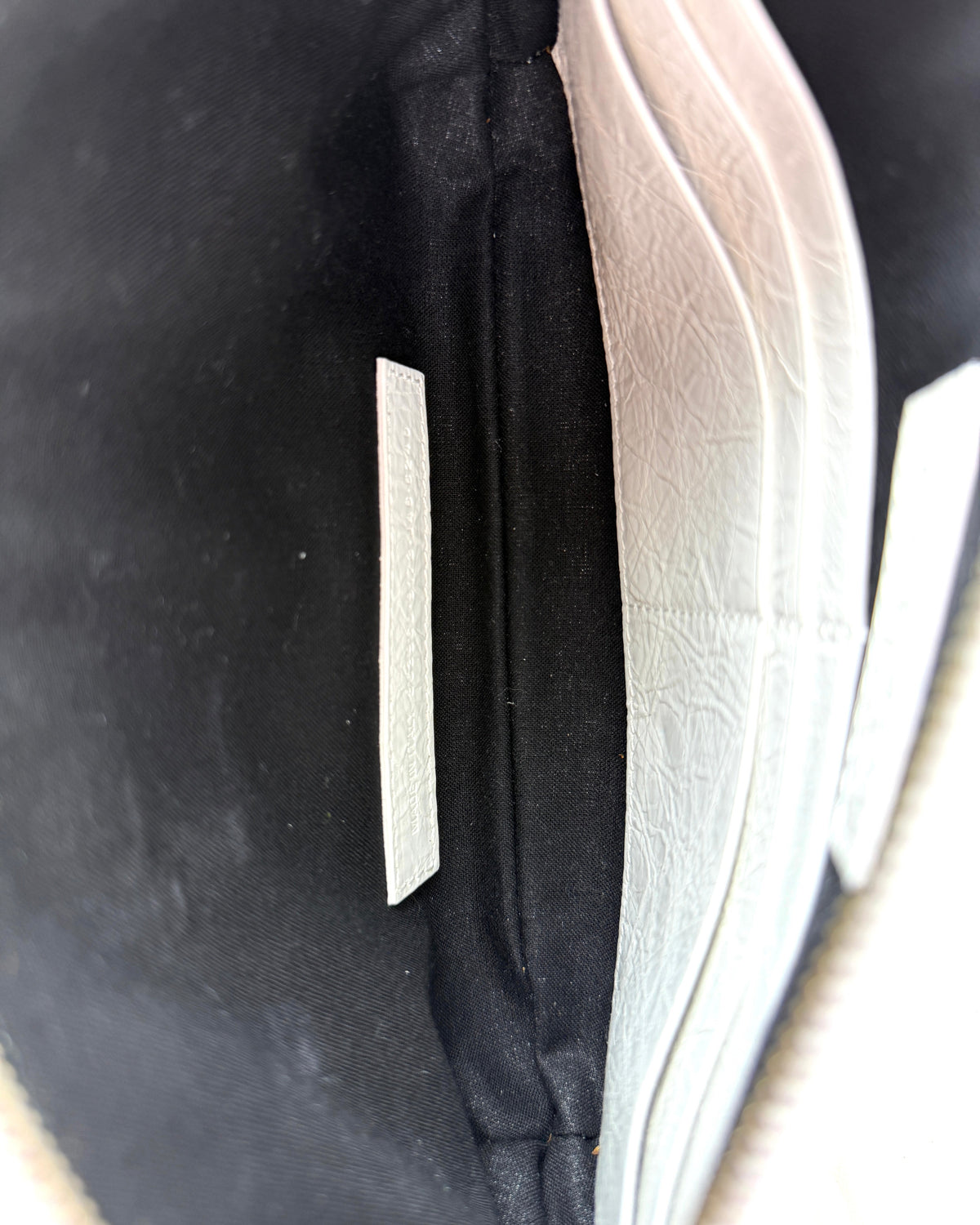Le City Pouch on Strap