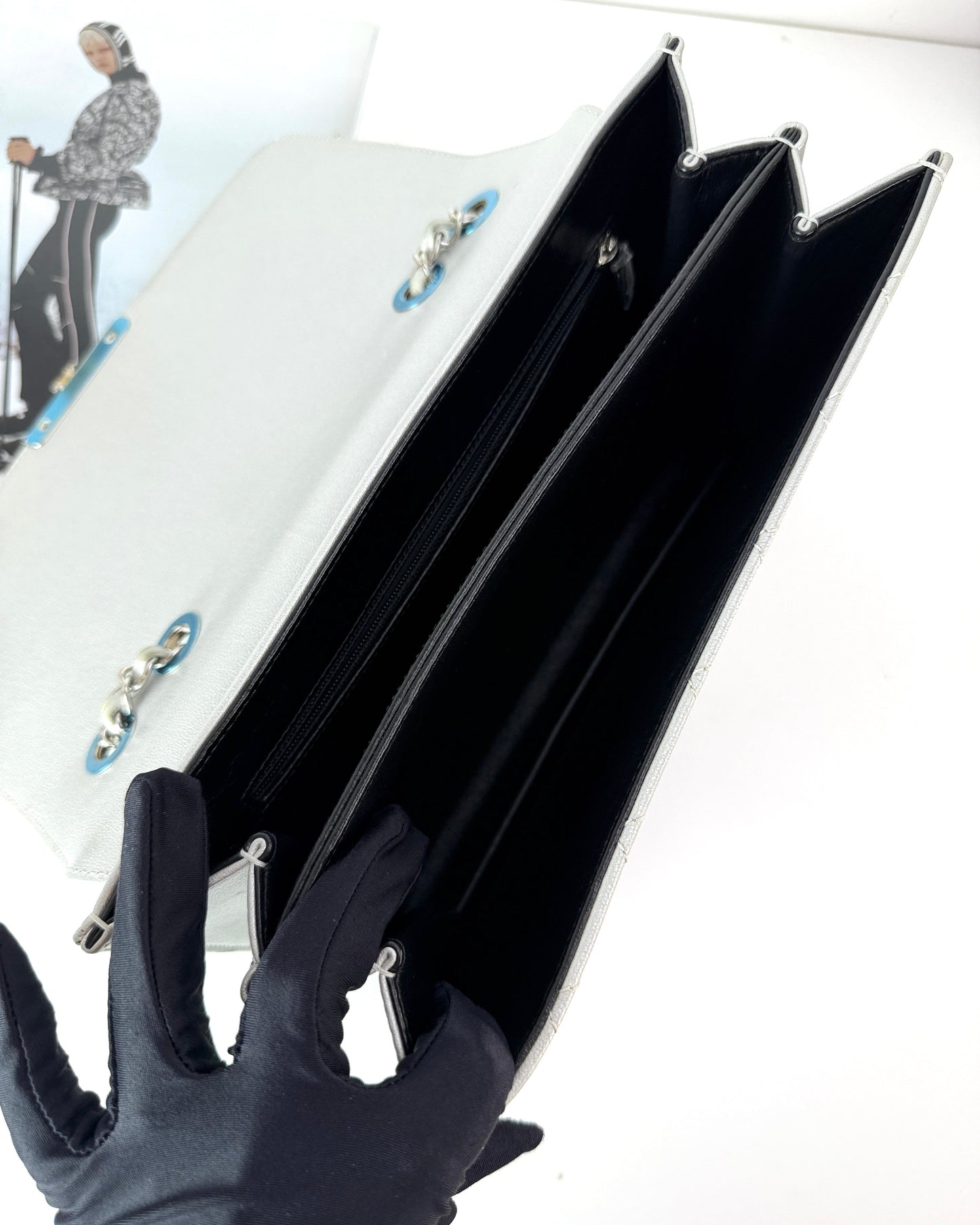 Beauty Lock Flap Bag