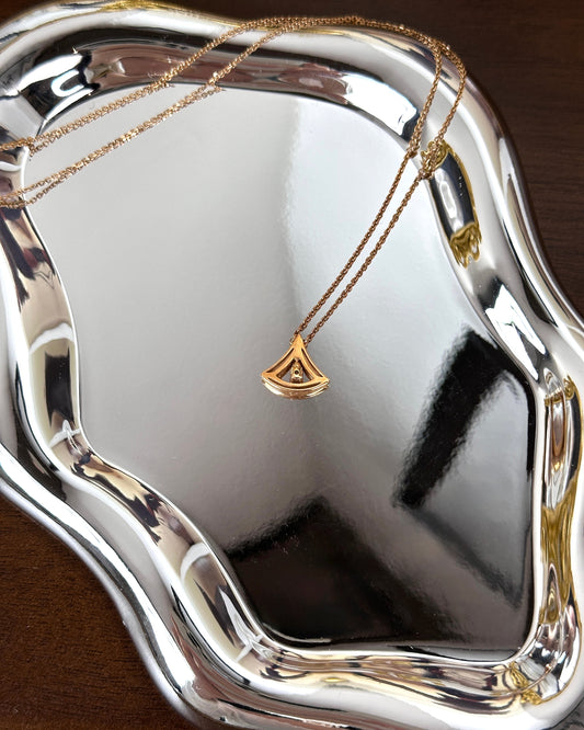 Divas' Dream Necklace