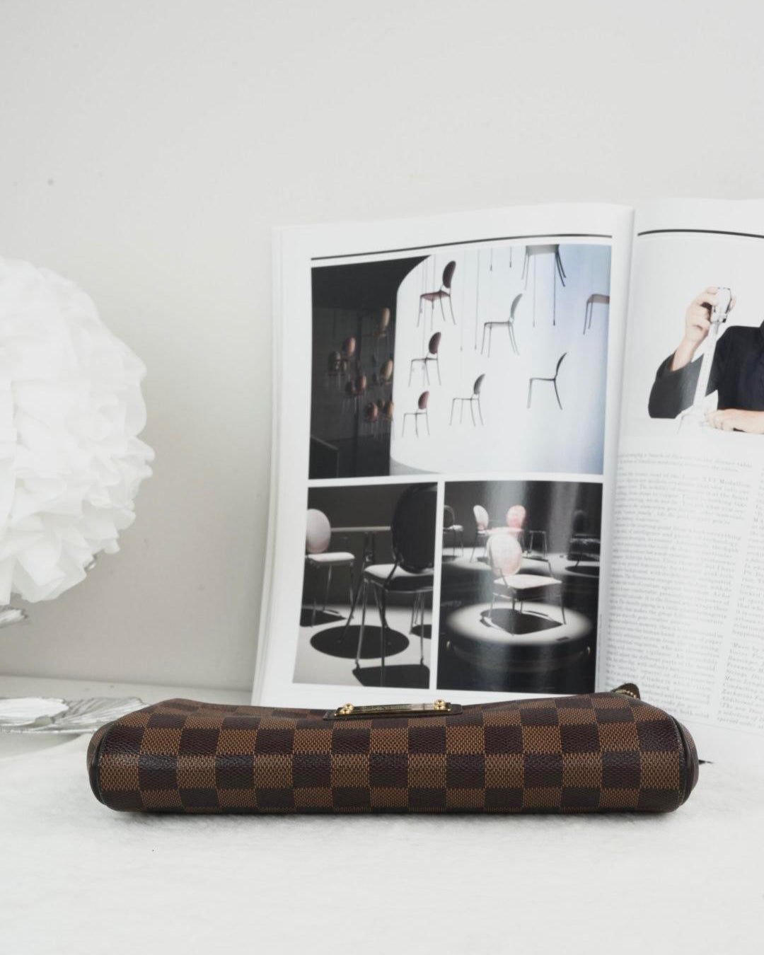 Damier Ebene Eva Clutch