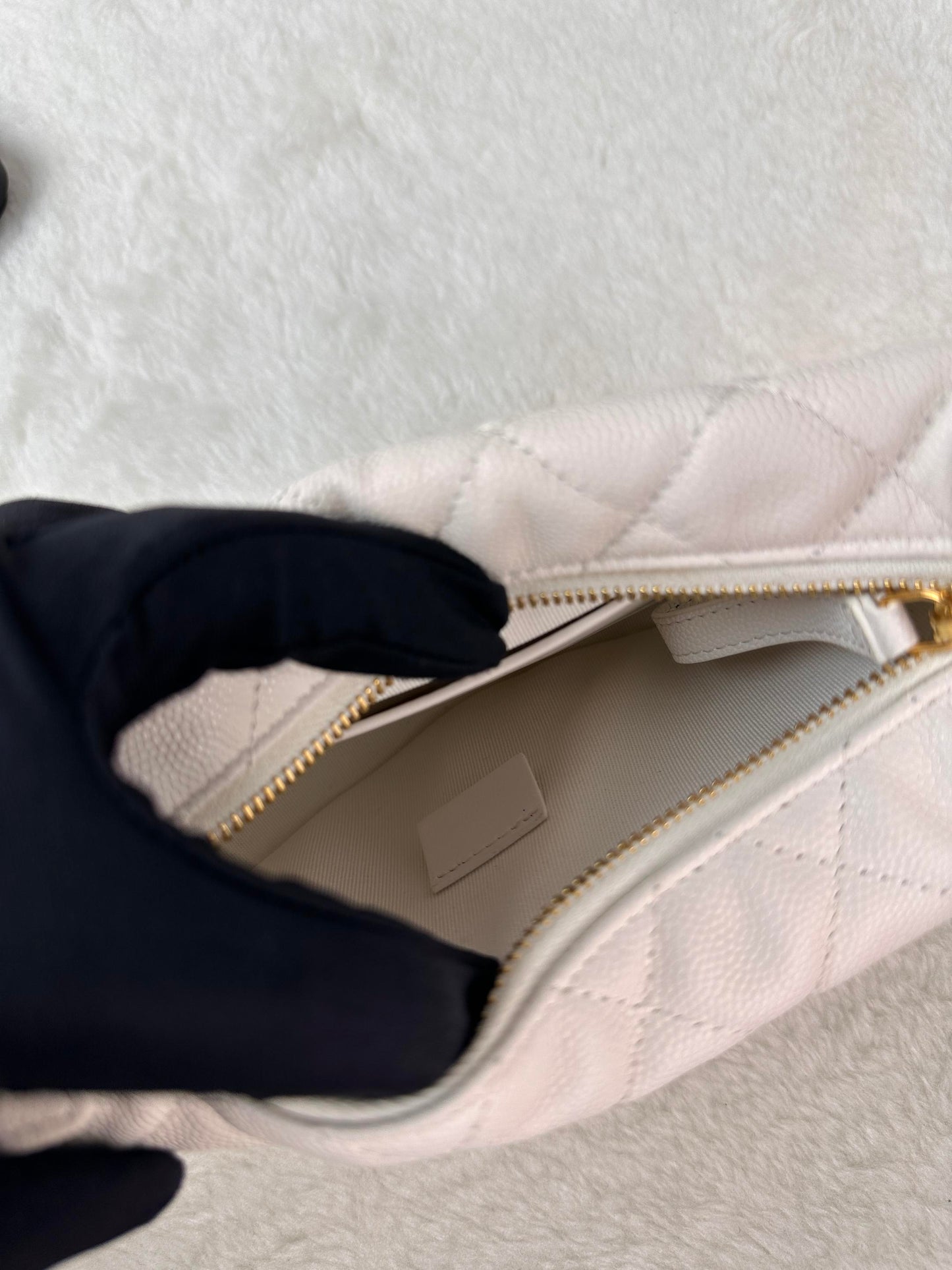 Polly Pocket Pouch Hobo