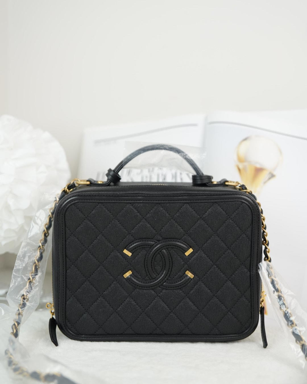 Filigree Vanity Case