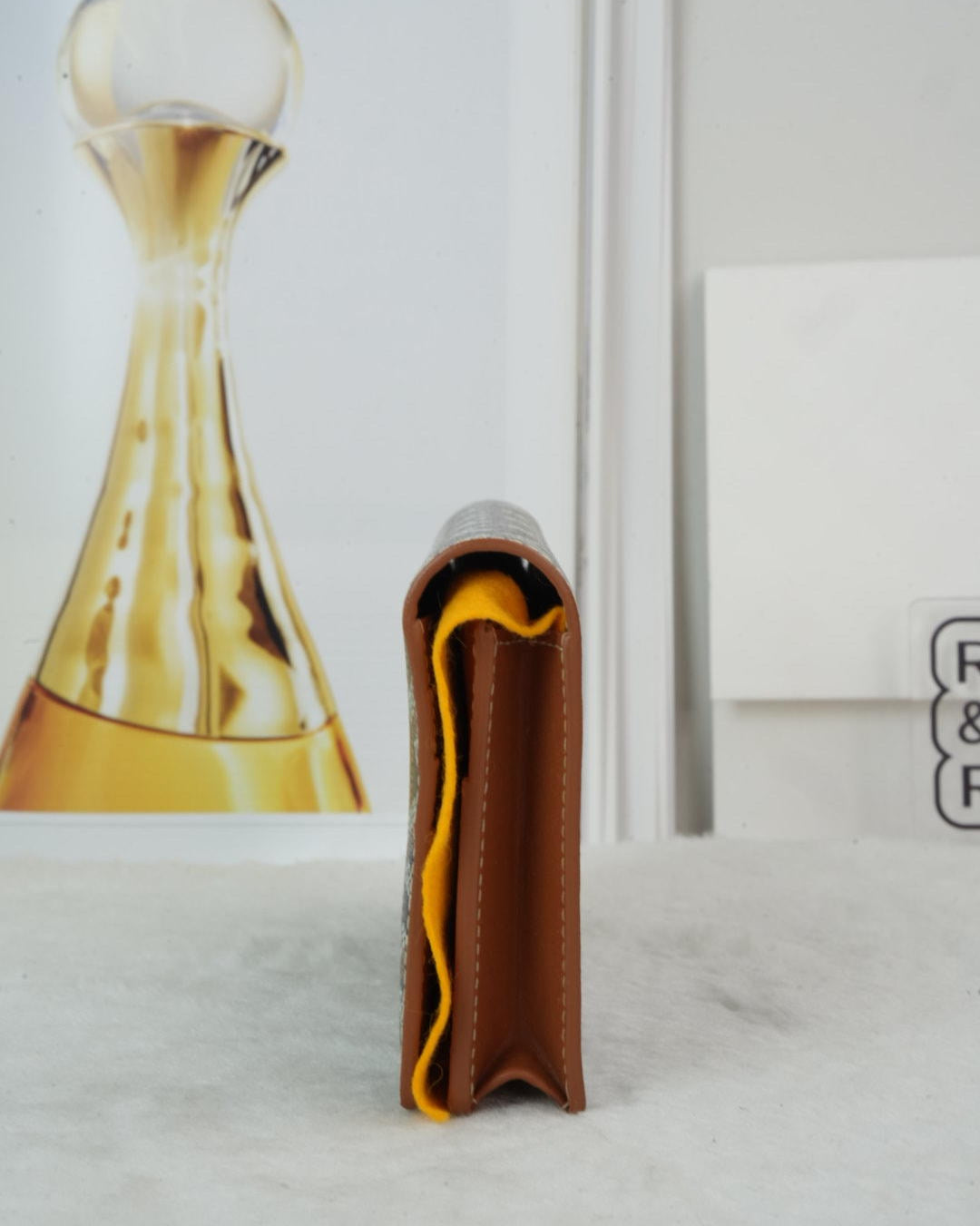 Varenne Continental Wallet