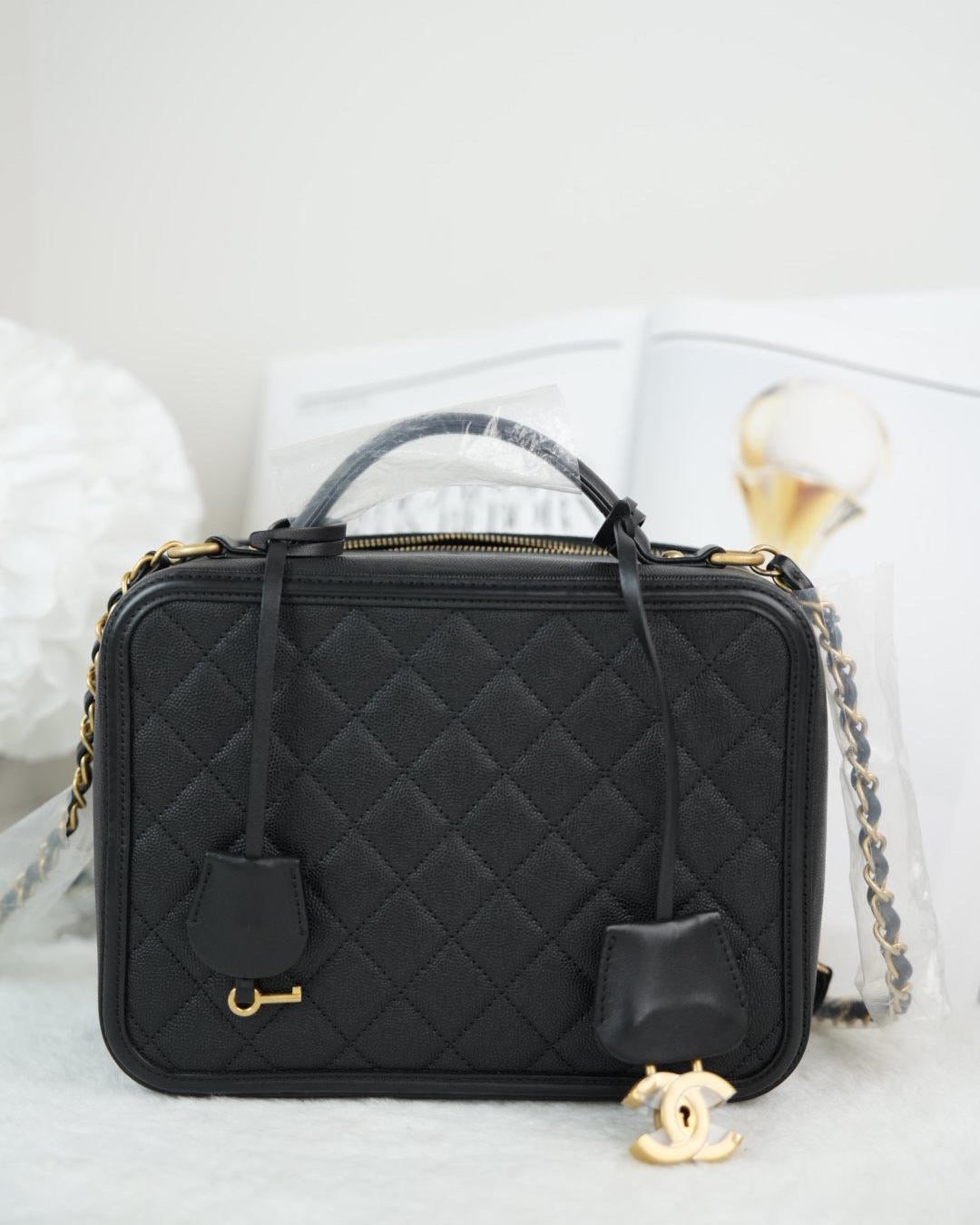 Filigree Vanity Case