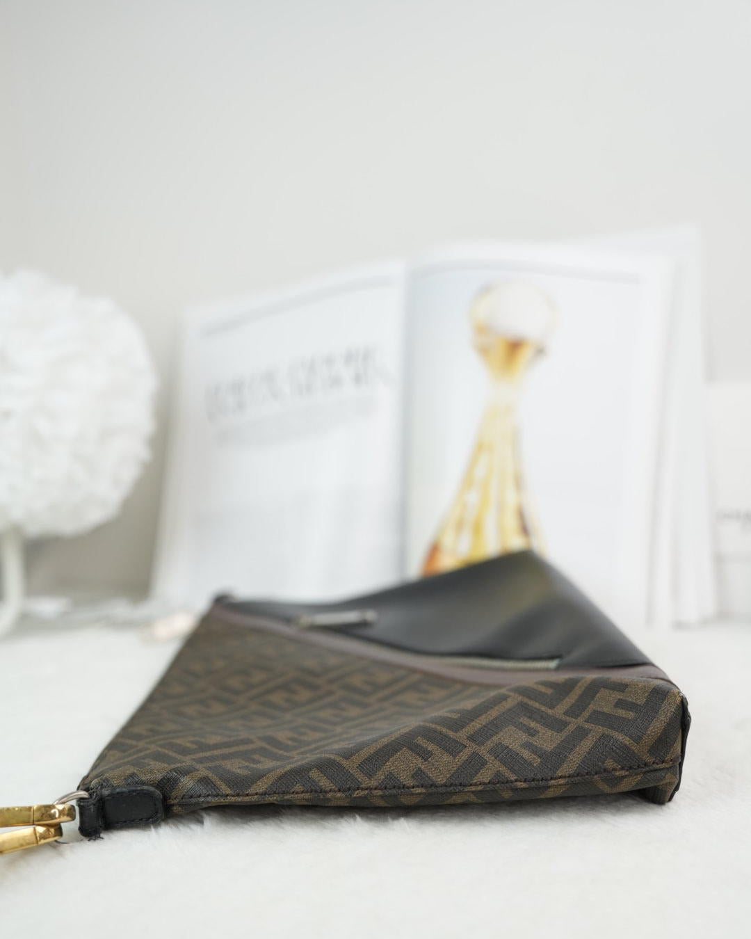 Flat Baguette Small Logo