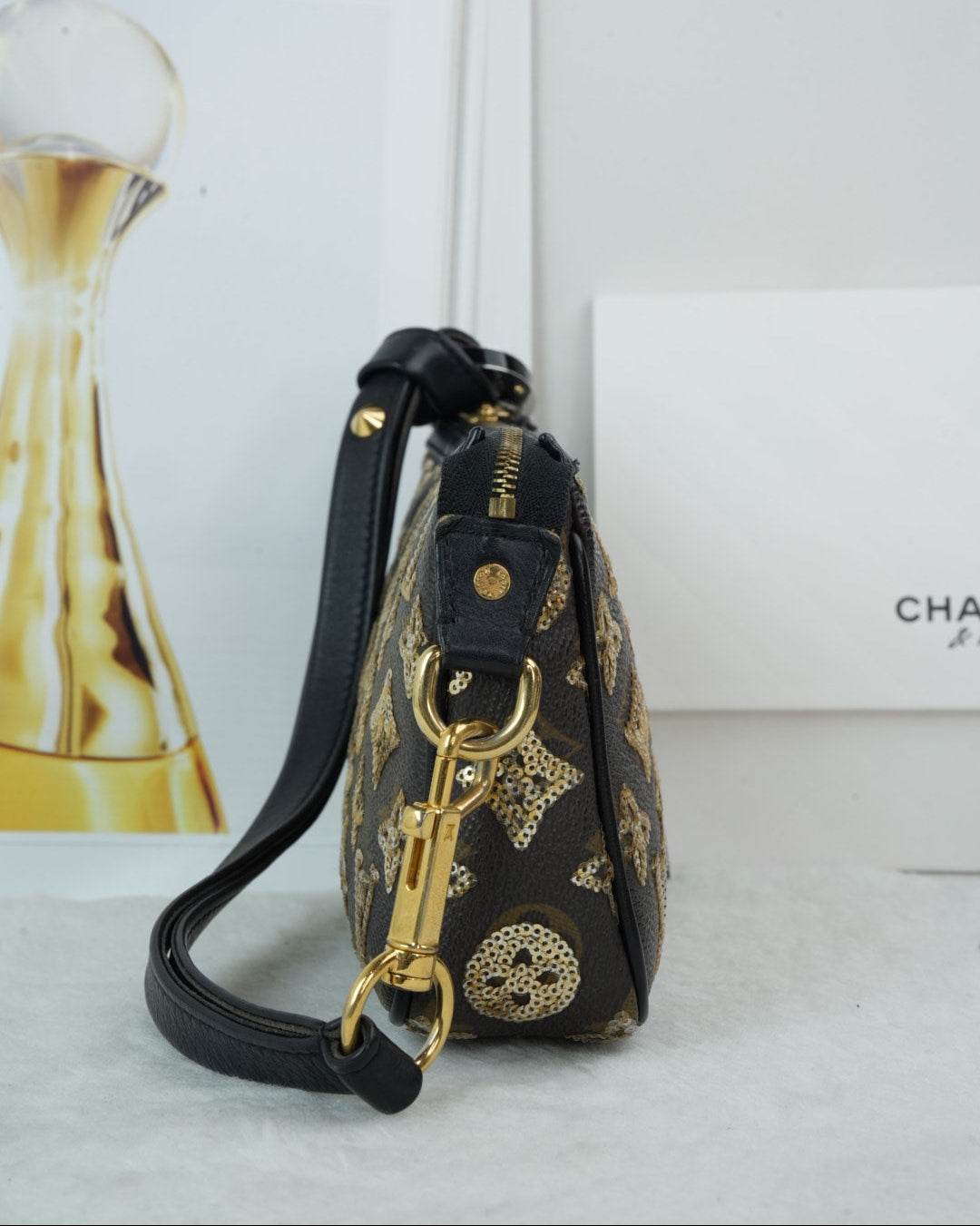 Sequins Eclipse Pochette