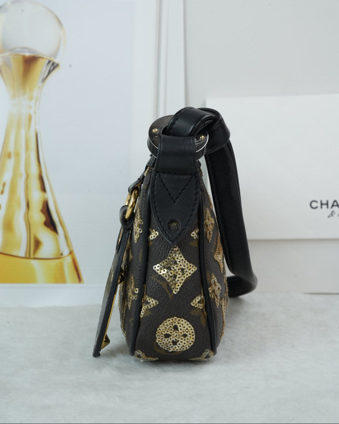 Sequins Eclipse Pochette