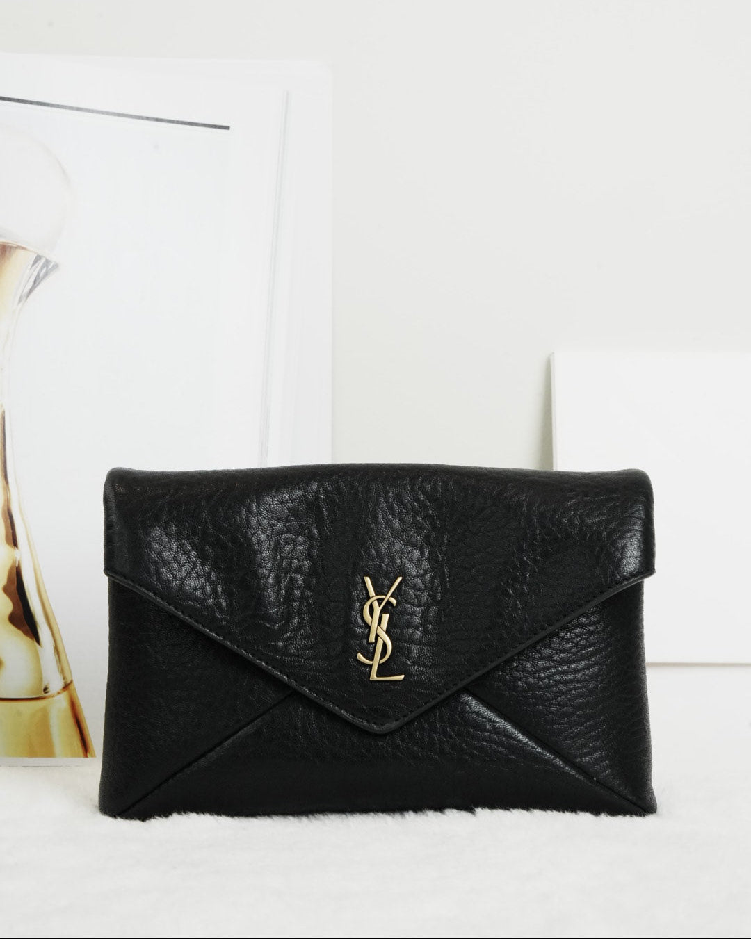 Cassandre Large Envelope Pouch