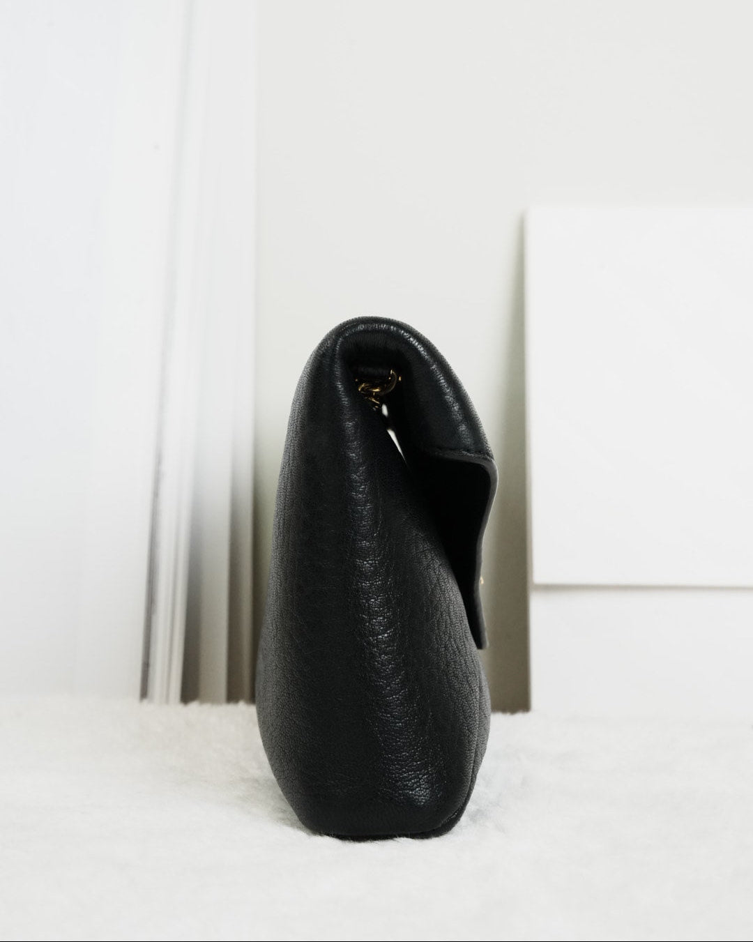 Cassandre Large Envelope Pouch