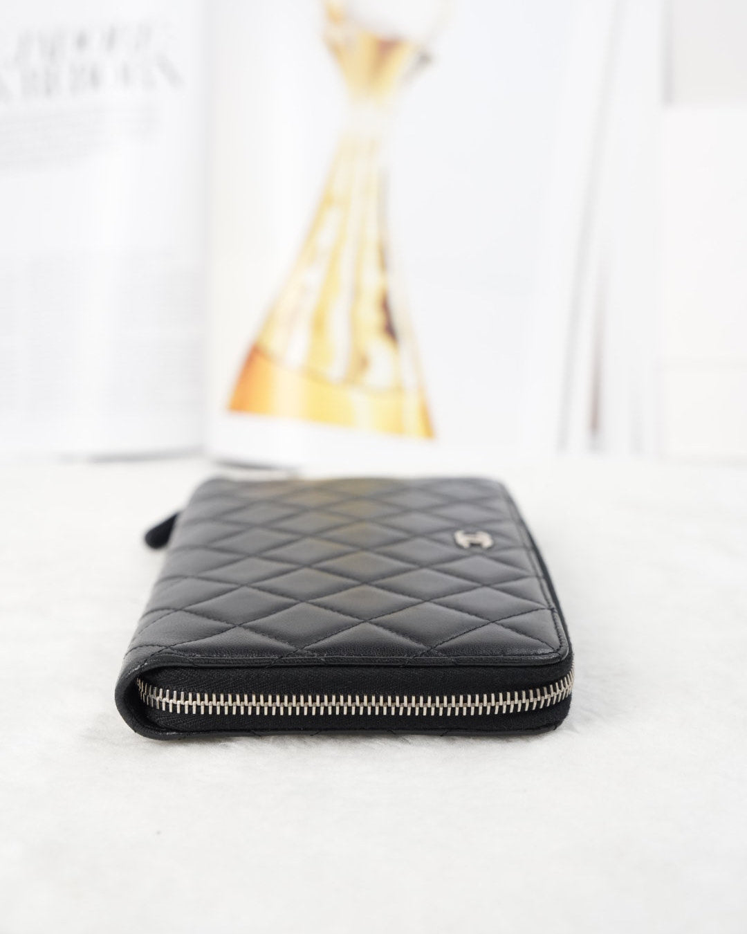 Classic Zipped Wallet