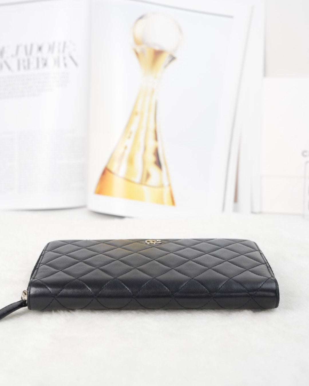 Classic Zipped Wallet