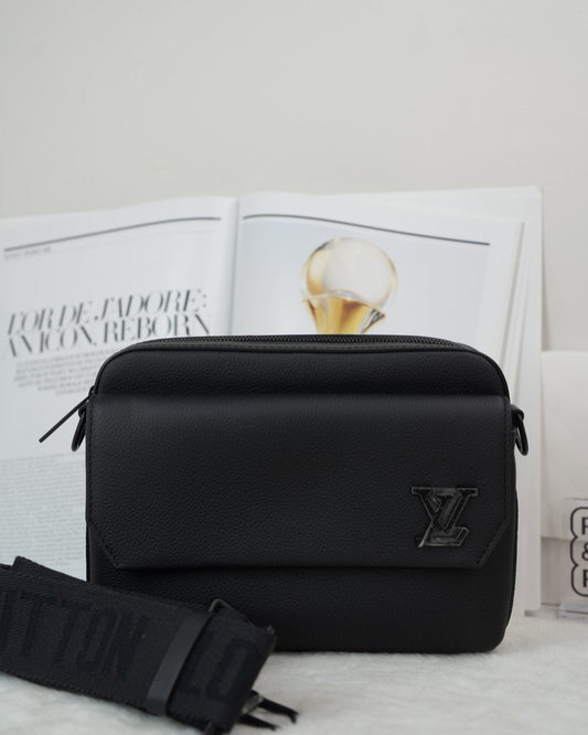 Fastline Messenger Bag