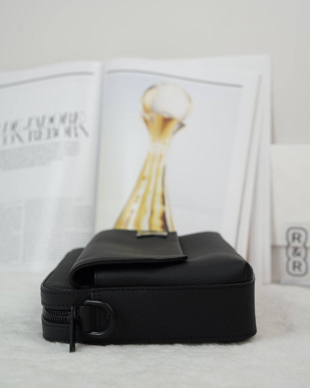 Fastline Messenger Bag