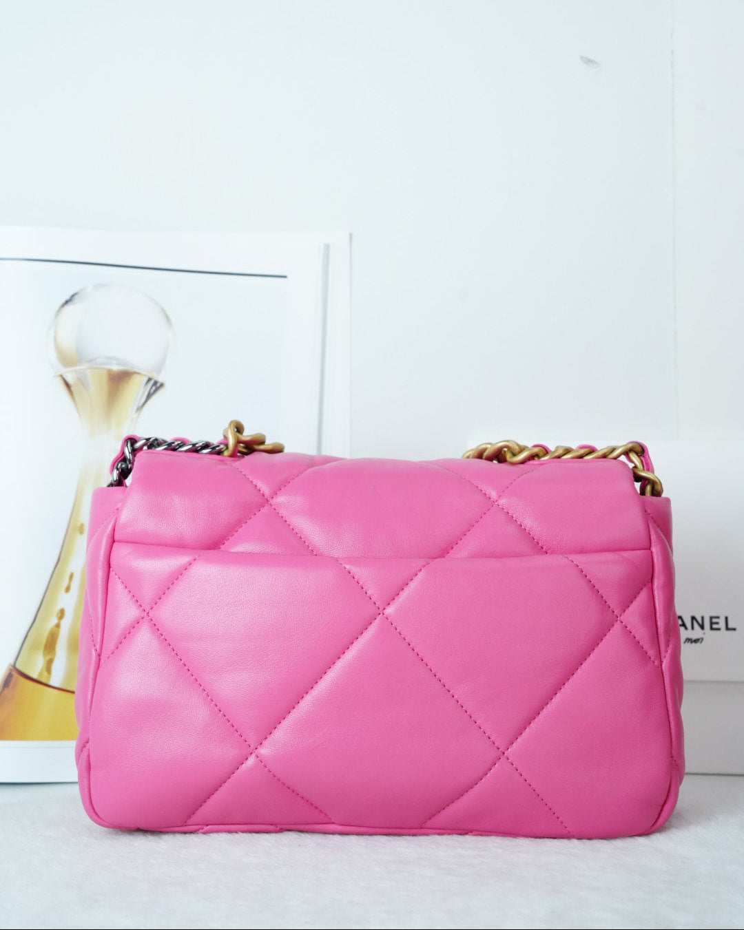 19 Flap Bag