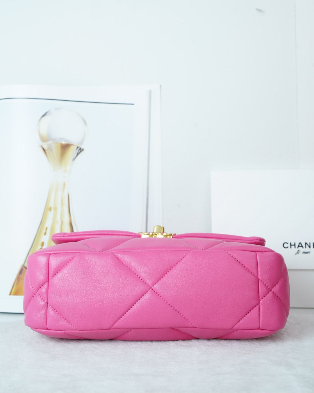 19 Flap Bag