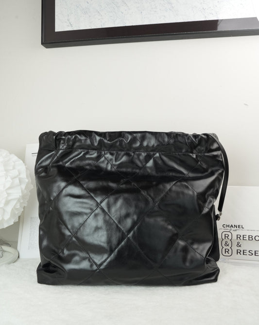 Chanel 22 Bag