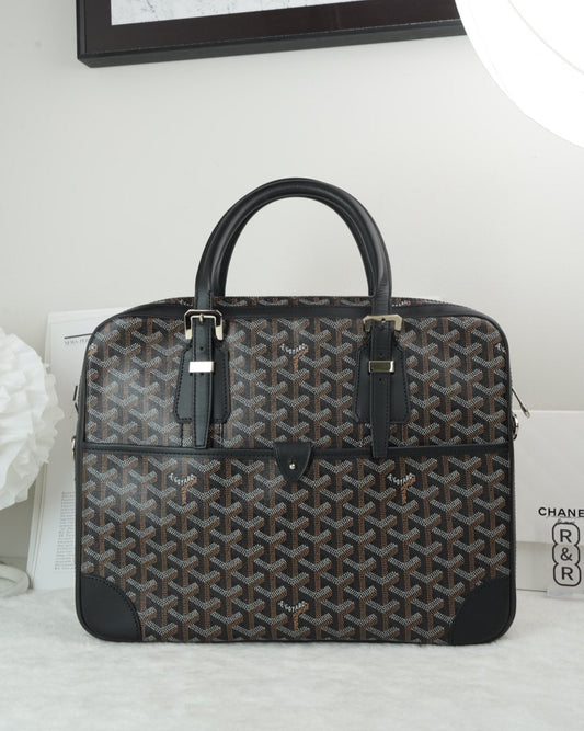 Ambassade PM Briefcase