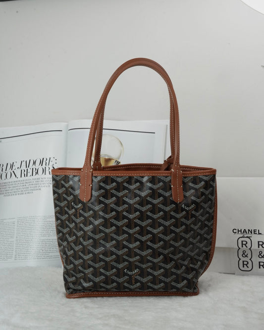 Anjou Mini Reversible Tote