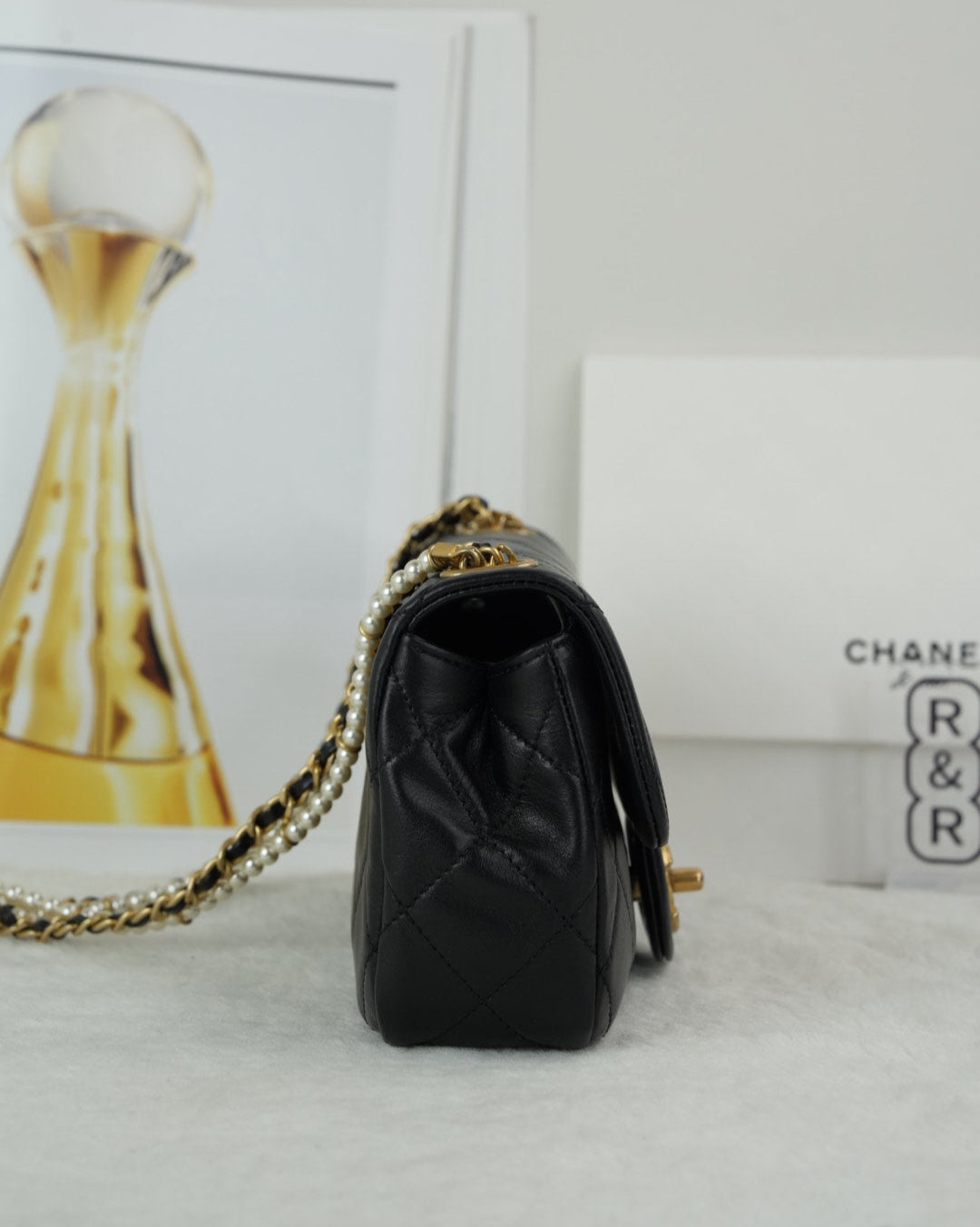 Classic Pearl Calf Mini