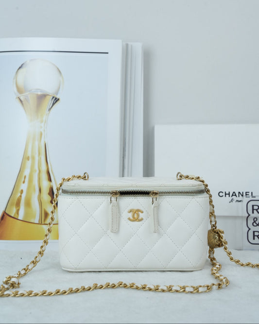 Pearl Crush Small Vanity Case