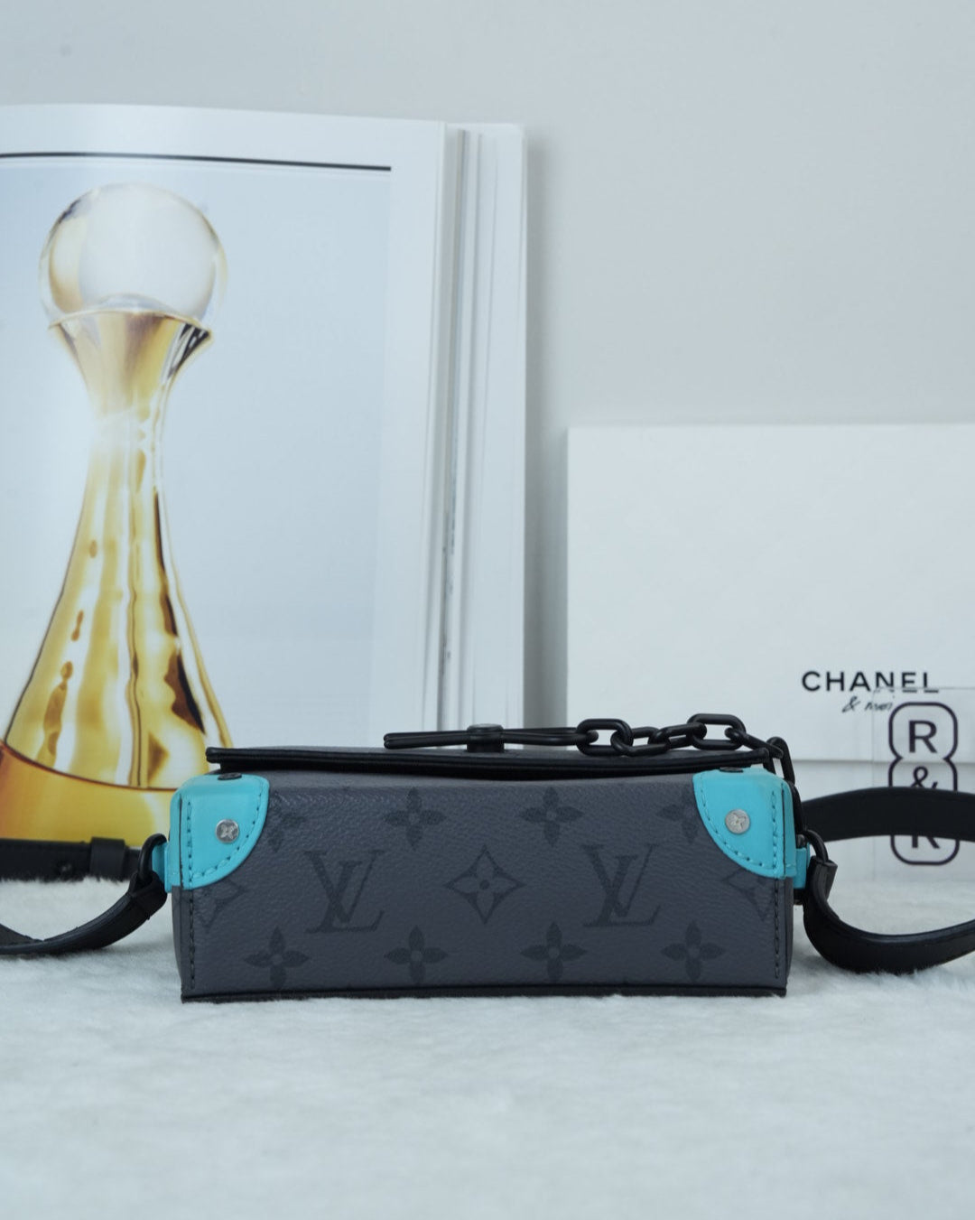 Steamer Wearable Wallet