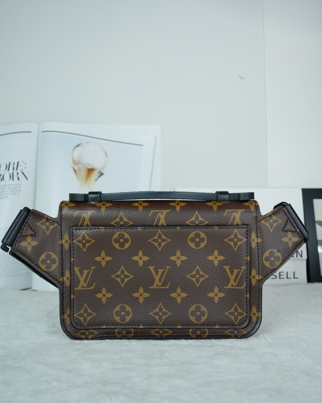 S Lock Sling Bag