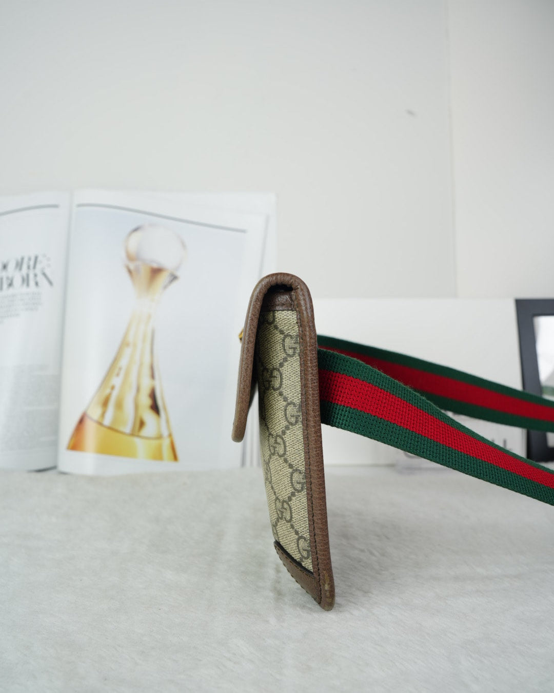 Neo Vintage Flap Belt Bag