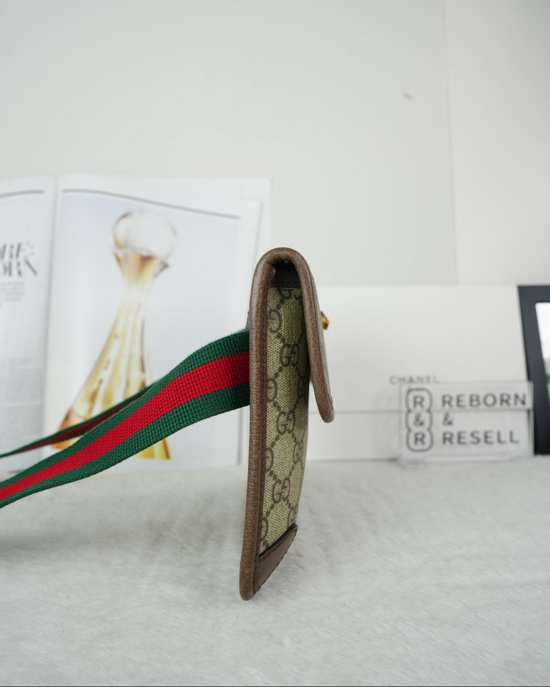 Neo Vintage Flap Belt Bag
