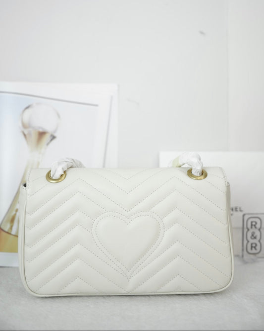 GG Marmont Shoulder Bag
