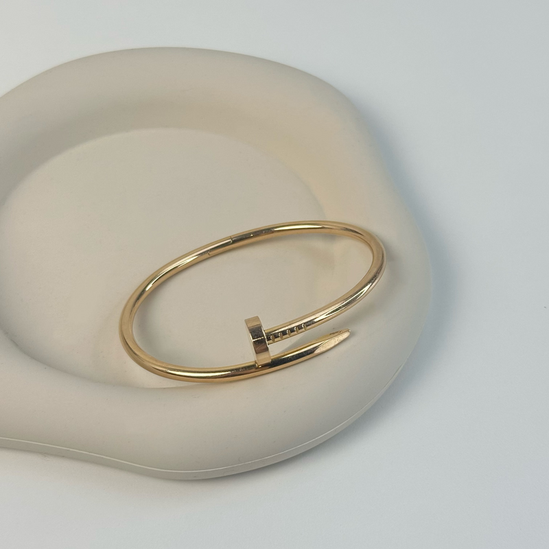 Jewelleries