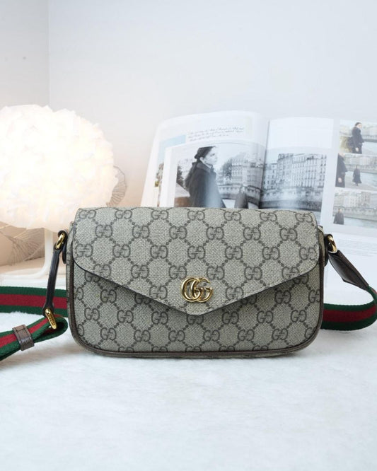 GG Supreme Messenger Bag