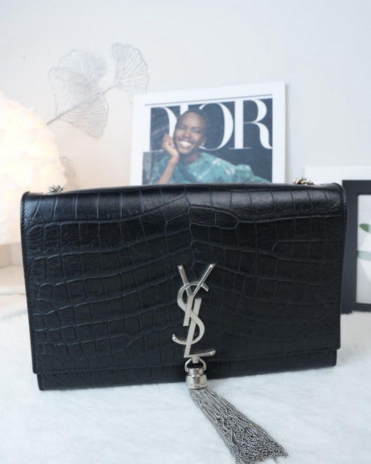 Kate Medium Tassel Bag