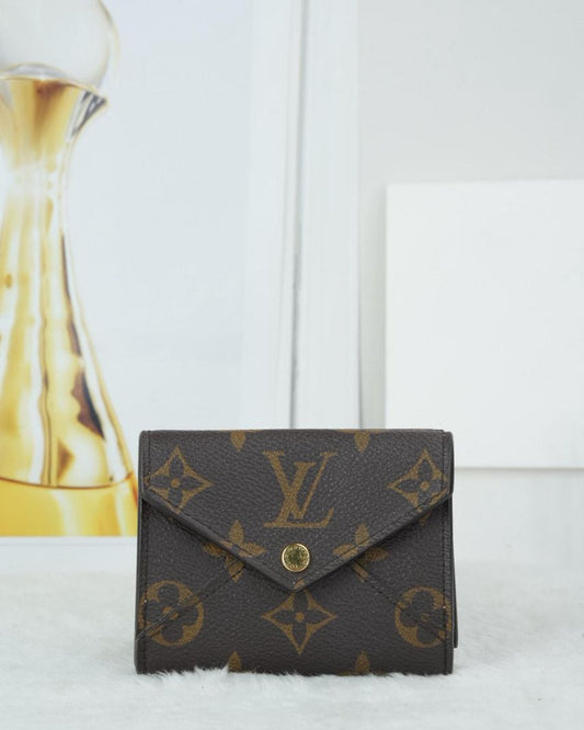 Victorine Wallet